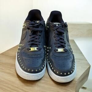 Nike Air Force 1 Black and Gold Stars Studded Sneakers GUC Size 9